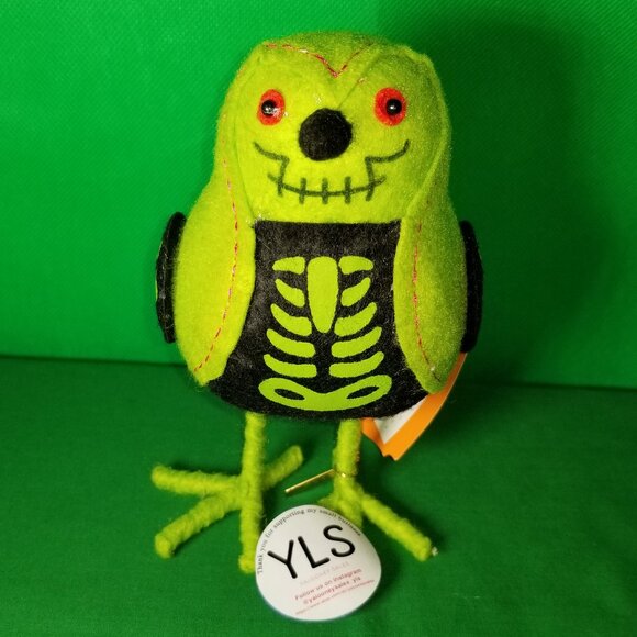 NEW 2024 TARGET HYDE & EEK Featherly Friends X-Ray Zombie Bird Halloween - Picture 1 of 4